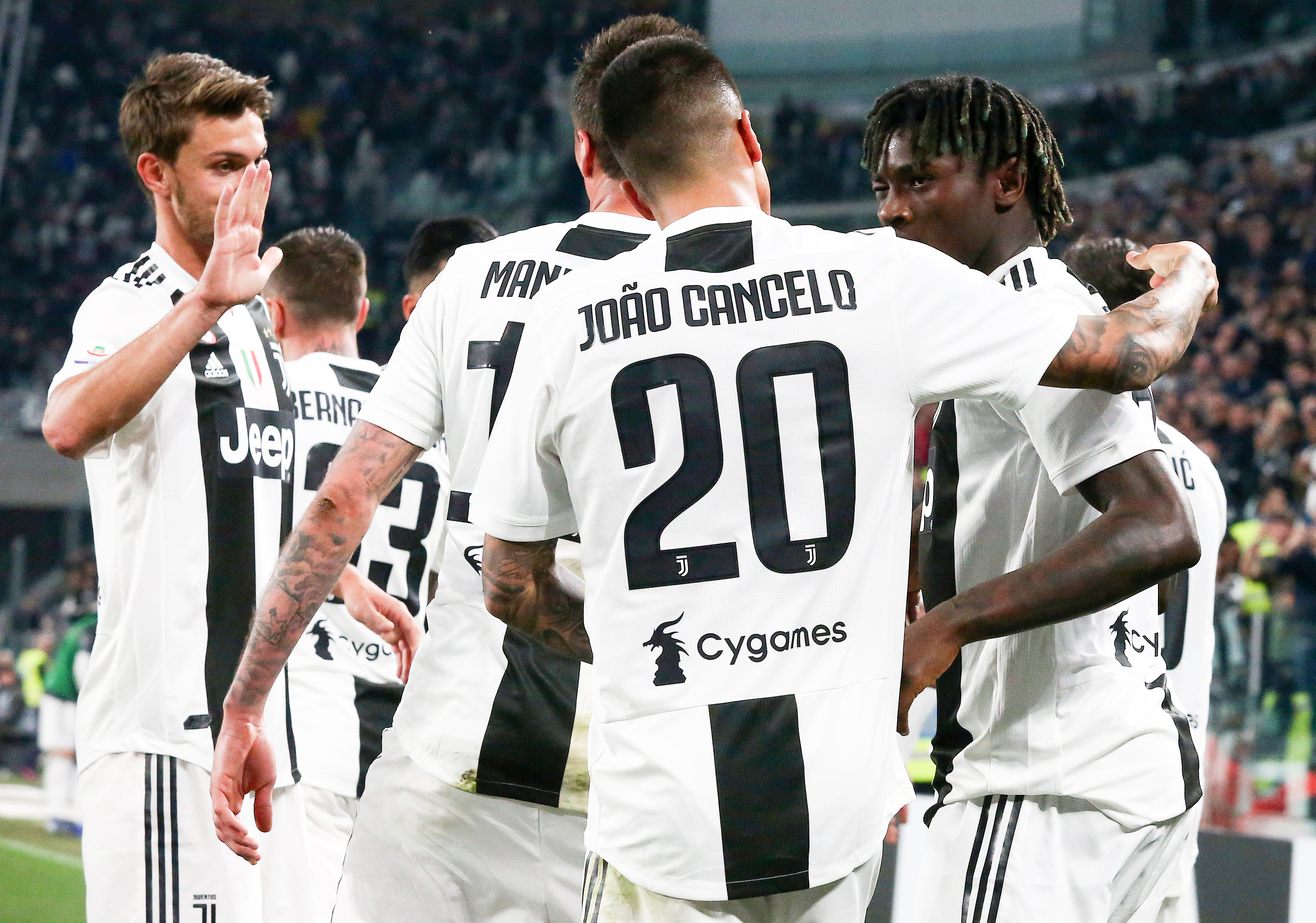 0分0板0助+投篮过桥，被杜锋“死亡凝视”，粤蜜：赶快把他送走