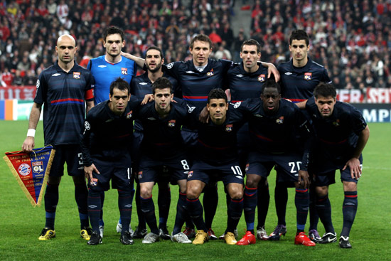 疯狂对轰！康宁汉姆半场18+8+5对飙贝恩21分