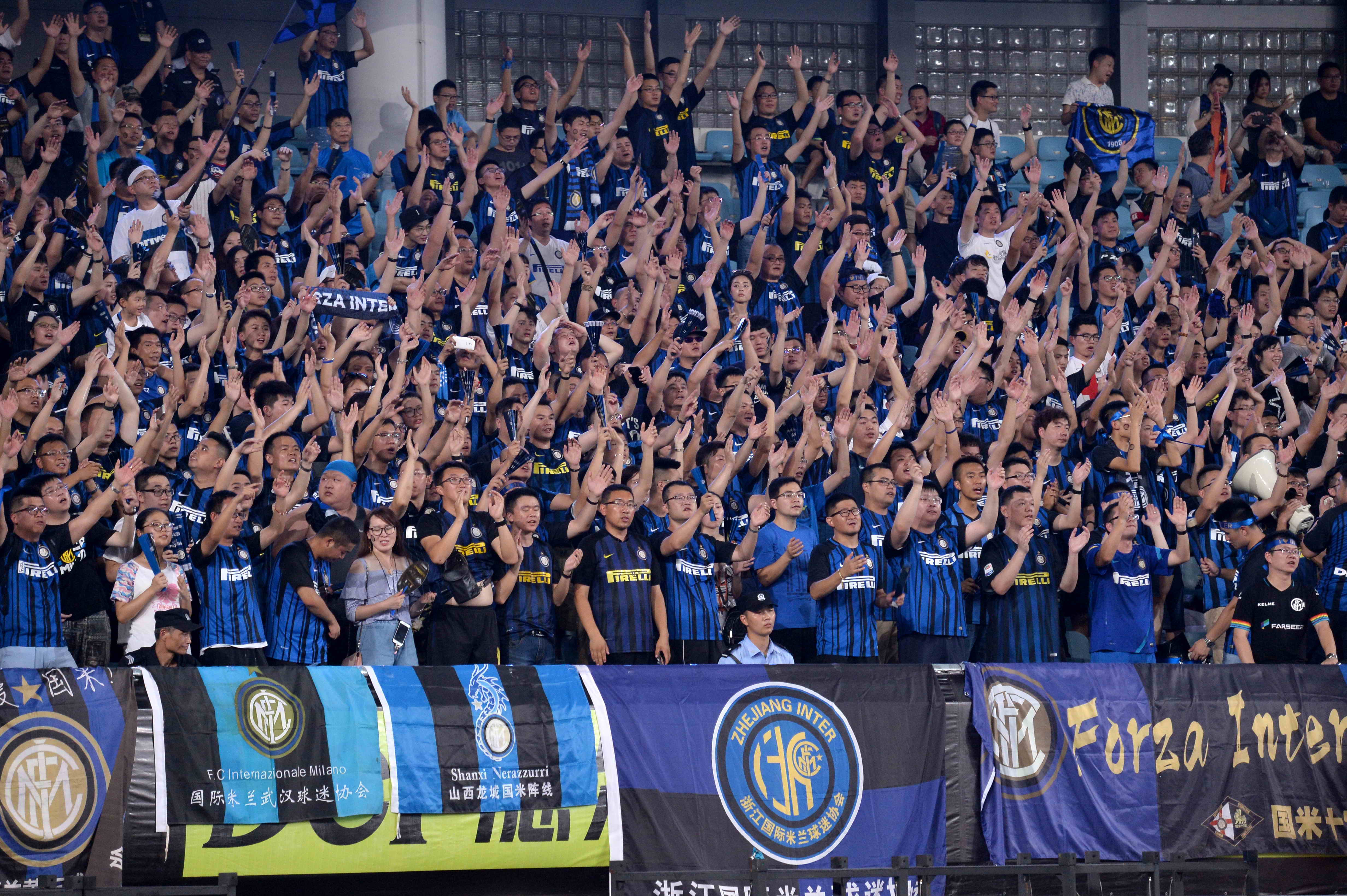 足球曝某豪门将出售队内三名老将，重建计划开启