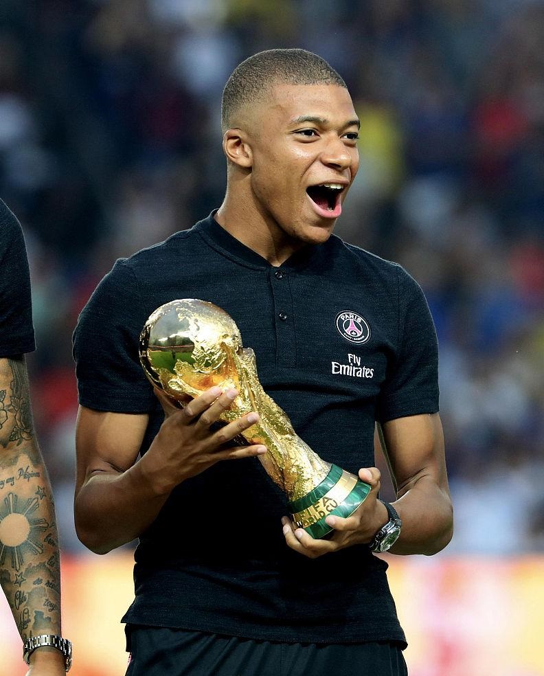 怒了！江苏发球稀烂快攻全无，0-3脆败天津，球迷：不如拼小将