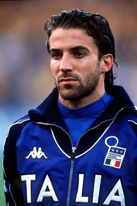 德甲战报：布兰特破门，拜尔失单刀后建功，多特2-0门兴（德甲：布兰特先开纪录，拜尔先失单刀后破门，多特2-0胜门兴）