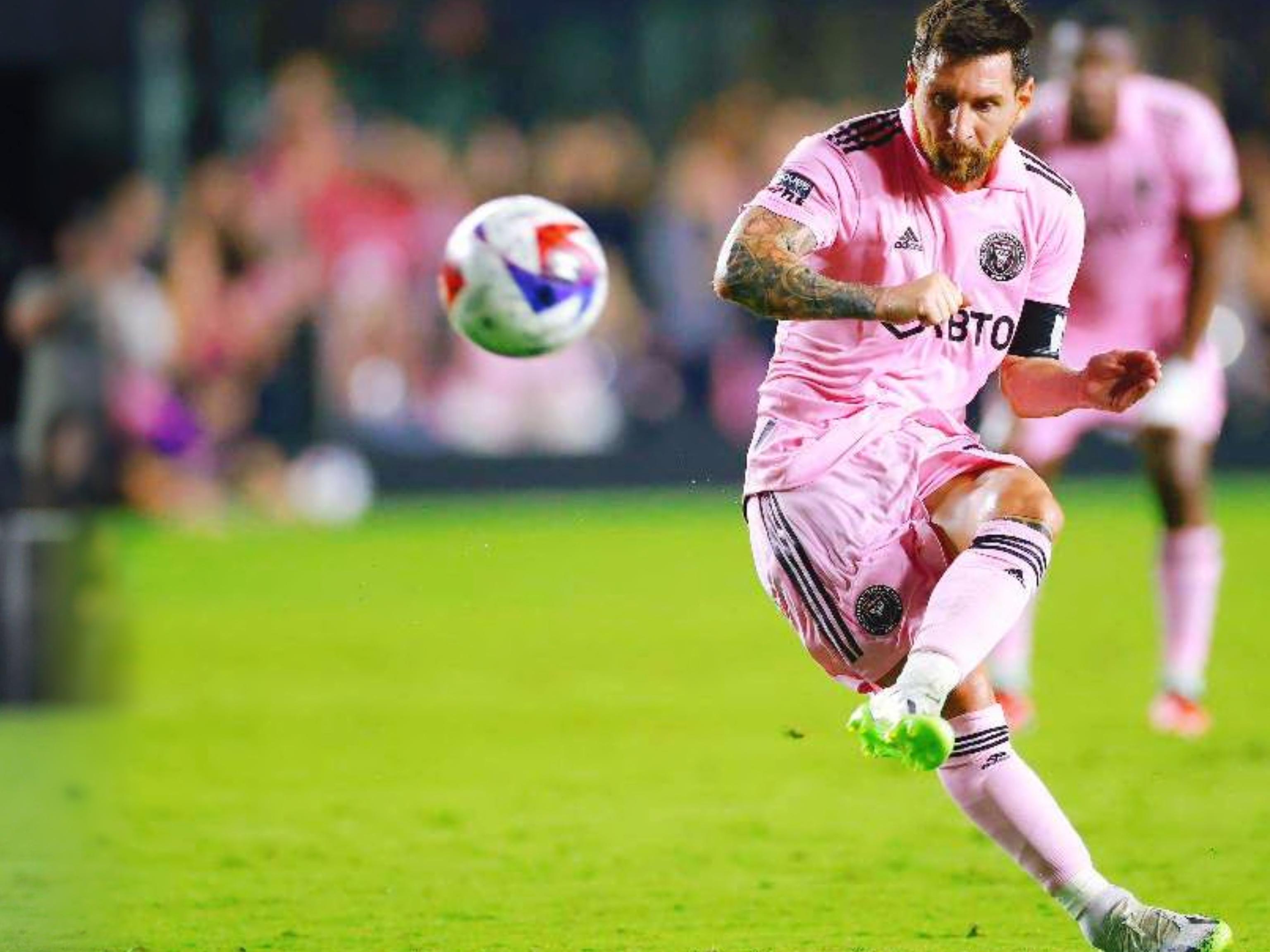 现代快报：“苏超”决赛带动南京26.2亿元消费