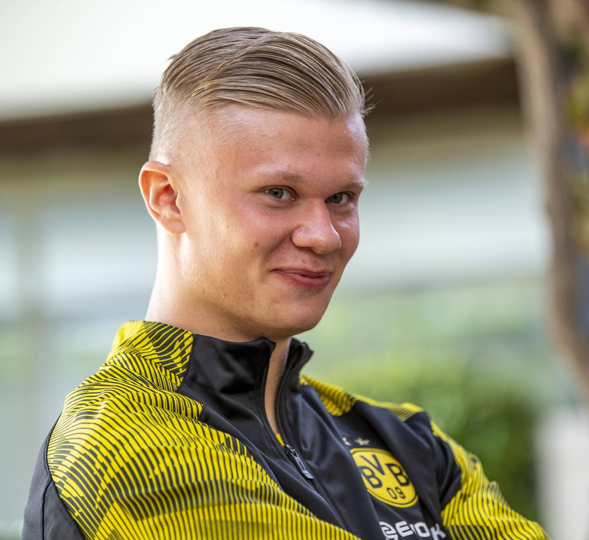 国足年终世界排名第93位，创近十一年来最差纪录（国足年终世界排名第93位，创近11年新低）