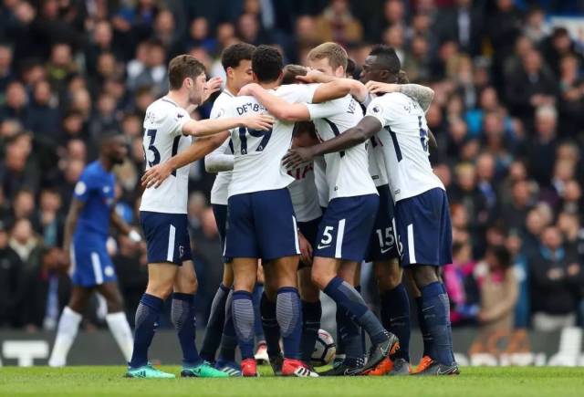 足球训练中的爆发力训练（足球爆发力训练要点）